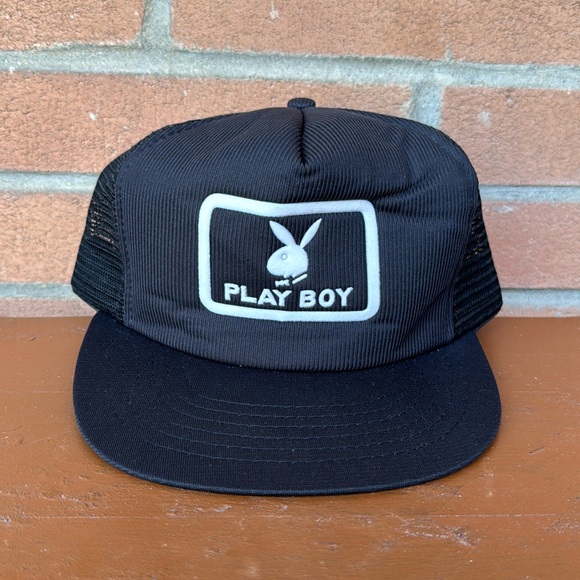 Vintage PLAYBOY Snapback / 80s / 90s / Trucker Style / Made In Taiwan - Picture 1 of 10